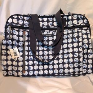 NWT Vera Bradley Weekender Travel Bag - Splash Dot